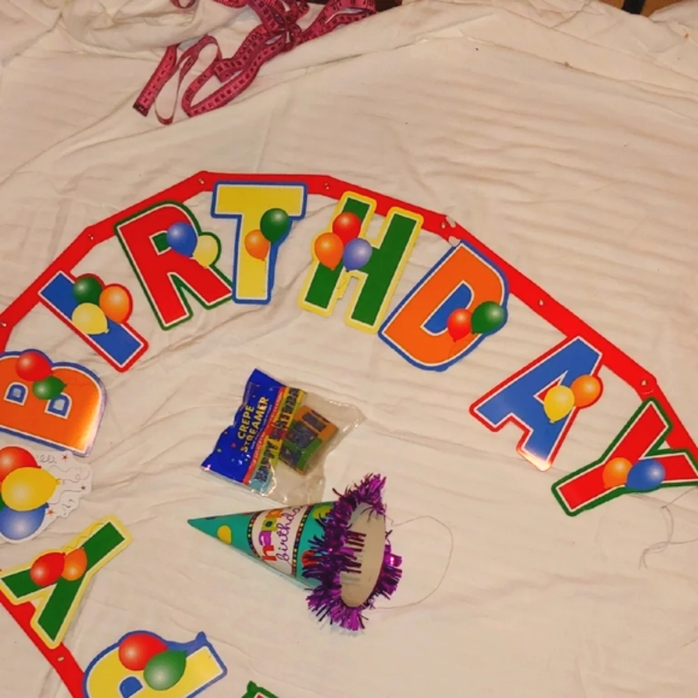 NWT Vibrant Birthday Party Banner & Decorations